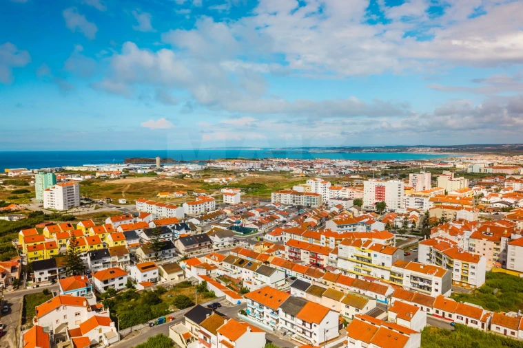 Moradia T3 para Venda em Peniche Foto 7