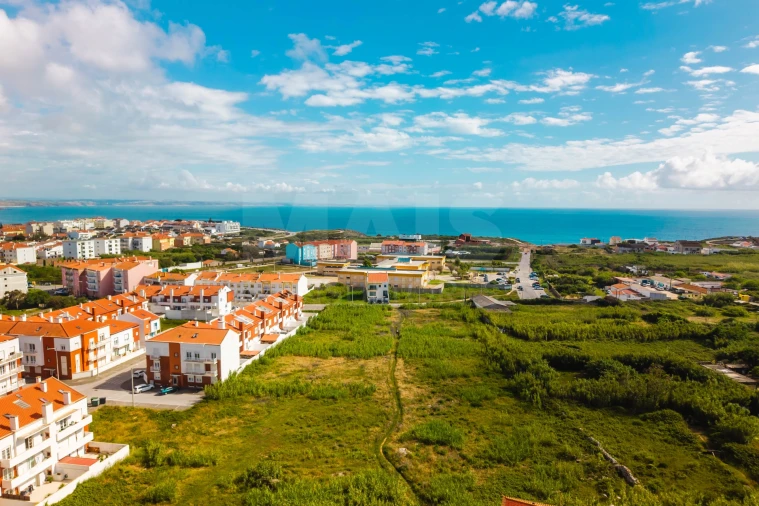 Moradia T3 para Venda em Peniche Foto 6