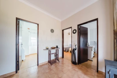 Moradia T5 para Venda em Painho e Figueiros