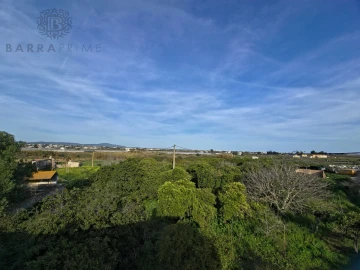 Quinta T10 para Venda em Faro (Sé e São Pedro)