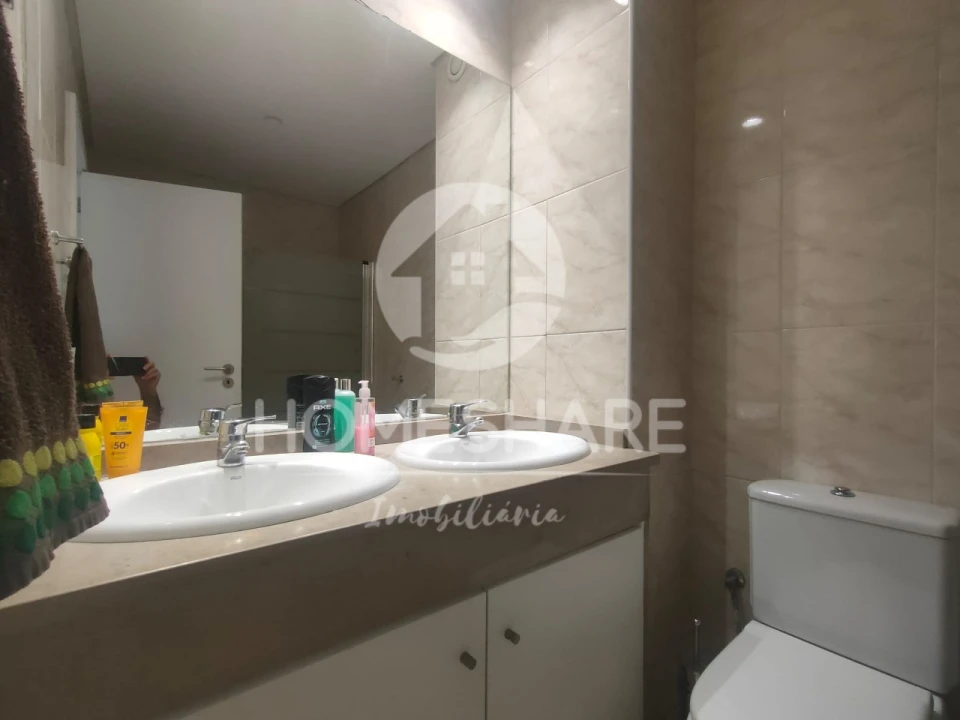 Apartamento T2 para Venda em Campo e Sobrado Foto 16