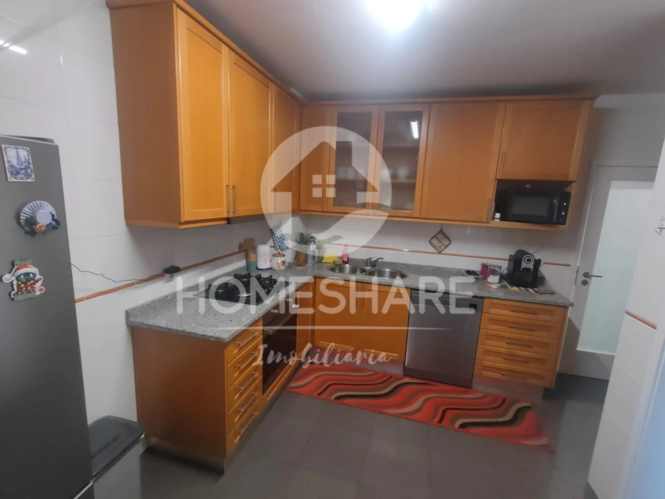 Apartamento T2 para Venda em Campo e Sobrado Foto 7