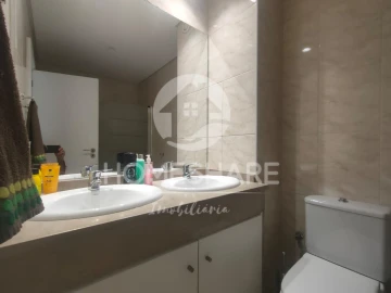 Apartamento T2 para Venda em Campo e Sobrado