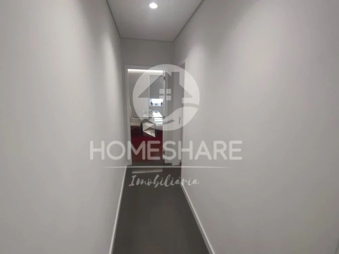Apartamento T2 para Venda em Campo e Sobrado Foto 9