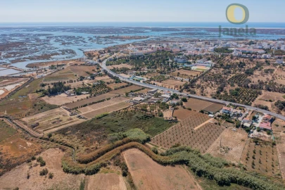 Quinta T10 para Venda em Faro (Sé e São Pedro)