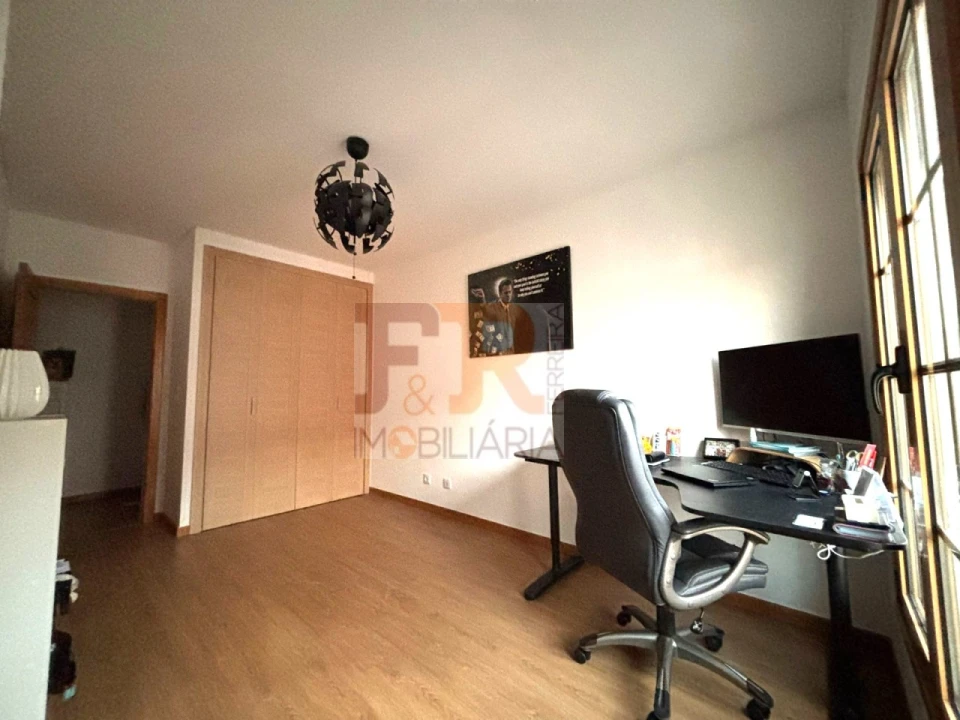 Apartamento T2 para Venda em Águas Livres Foto 13