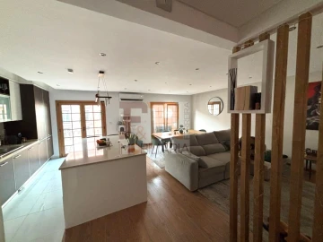 Apartamento T2 para Venda em Águas Livres