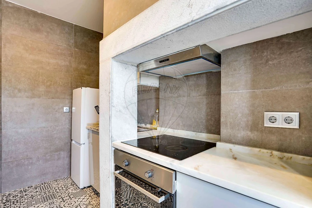 Apartamento T2 para Venda em Beato Foto 15