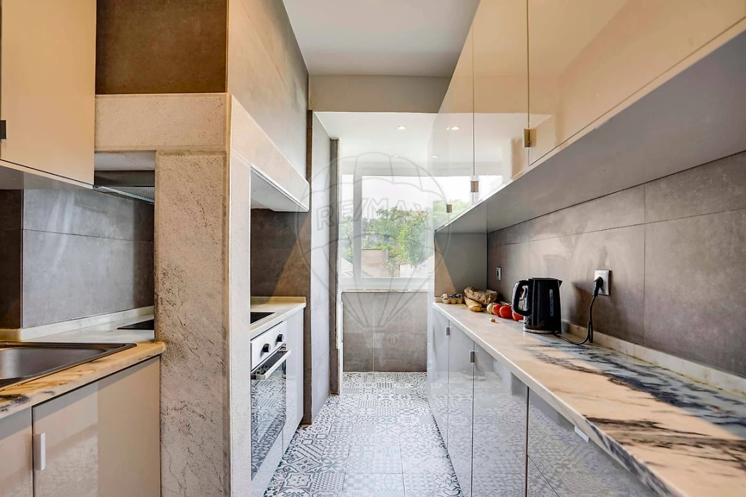 Apartamento T2 para Venda em Beato Foto 13