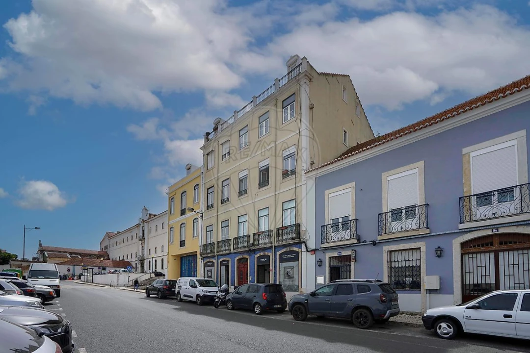 Apartamento T2 para Venda em Beato Foto 25