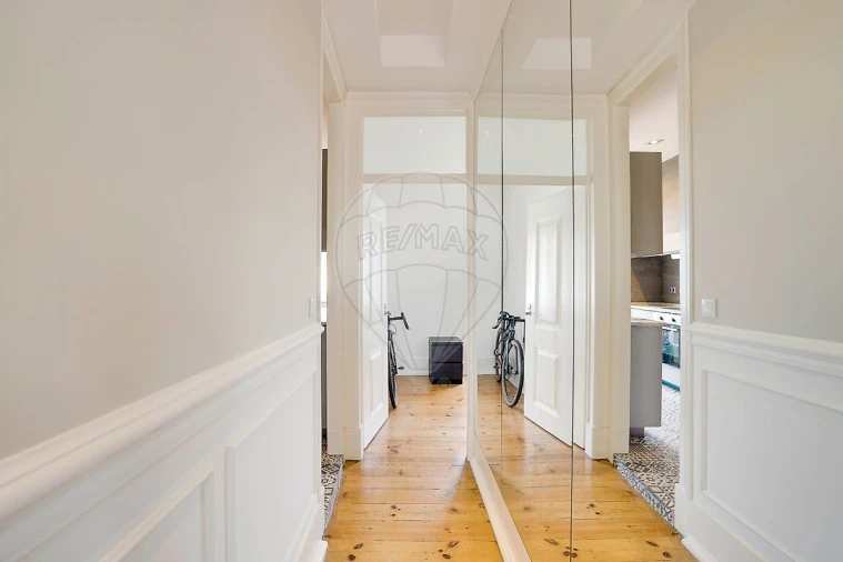 Apartamento T2 para Venda em Beato Foto 17