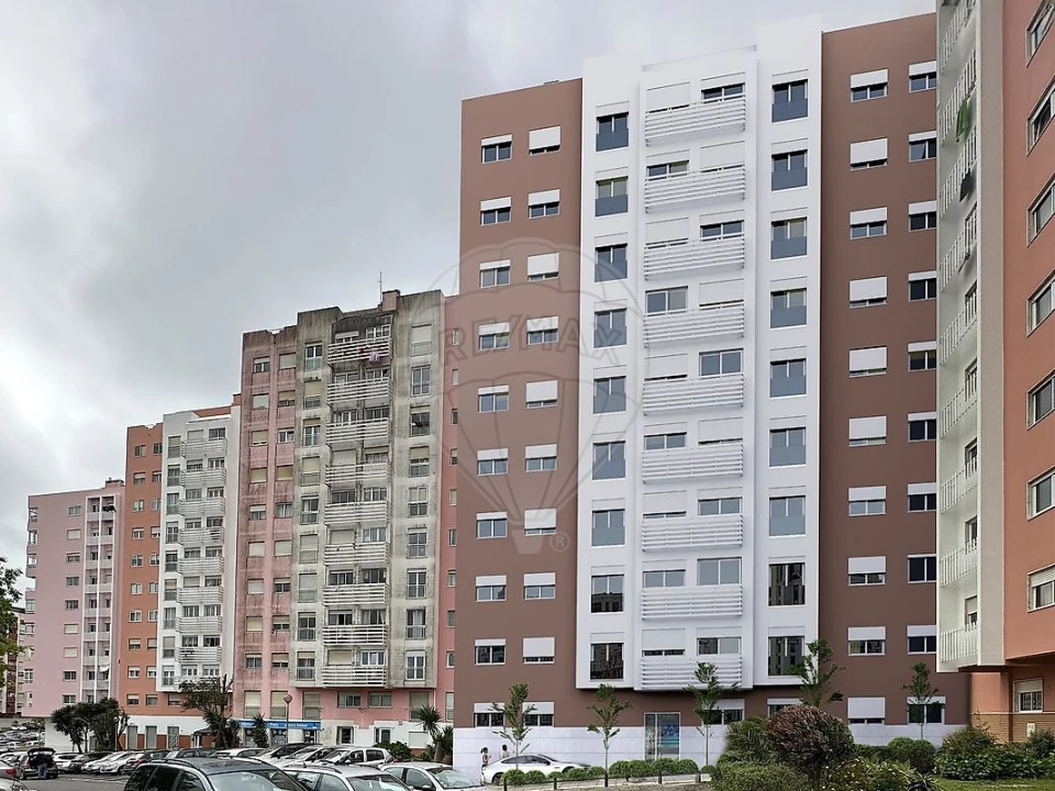 Apartamento T2 para Venda em Cacém e São Marcos Foto 3