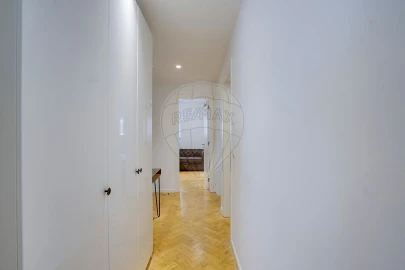 Apartamento T2 para Venda em Santo António