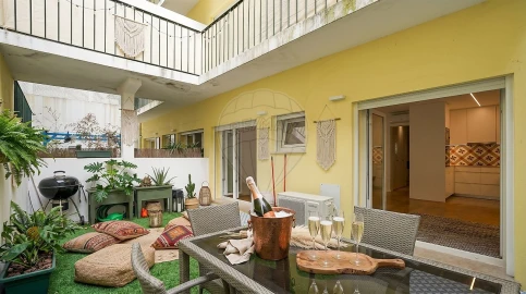Apartamento T2 para Venda em Santo António