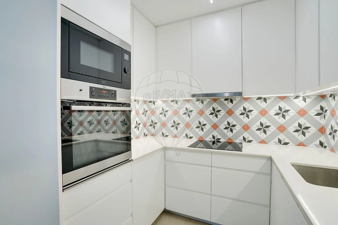 Apartamento T2 para Venda em Santo António Foto 5