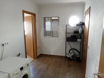 Moradia T6 para Venda em Ota
