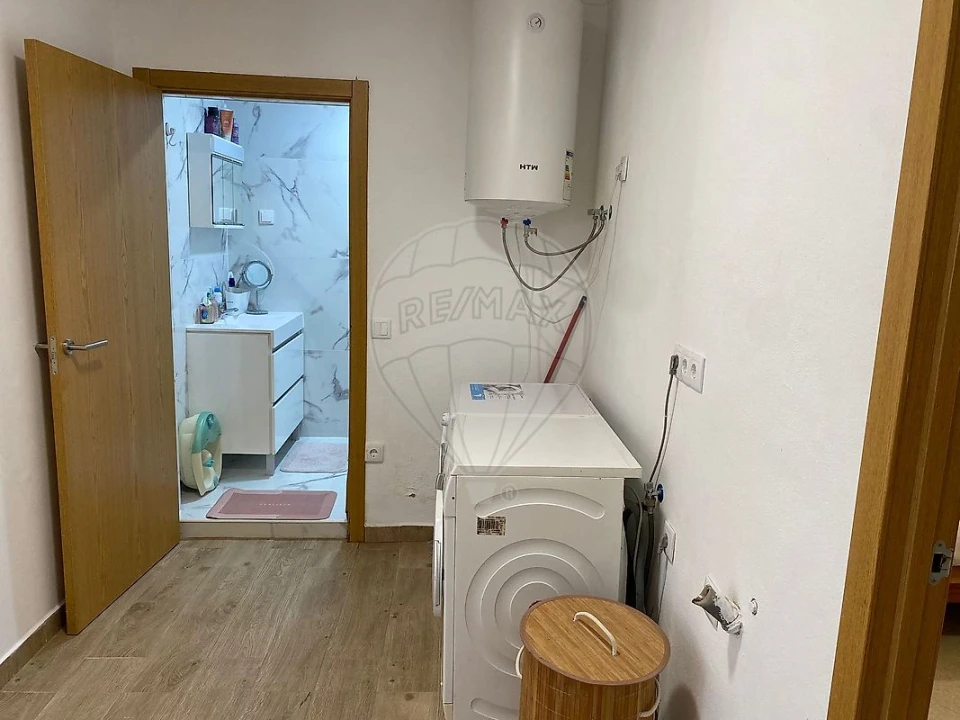 Moradia T6 para Venda em Ota Foto 16