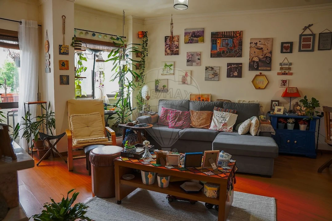 Apartamento T3 para Venda em Rio de Mouro Foto 29