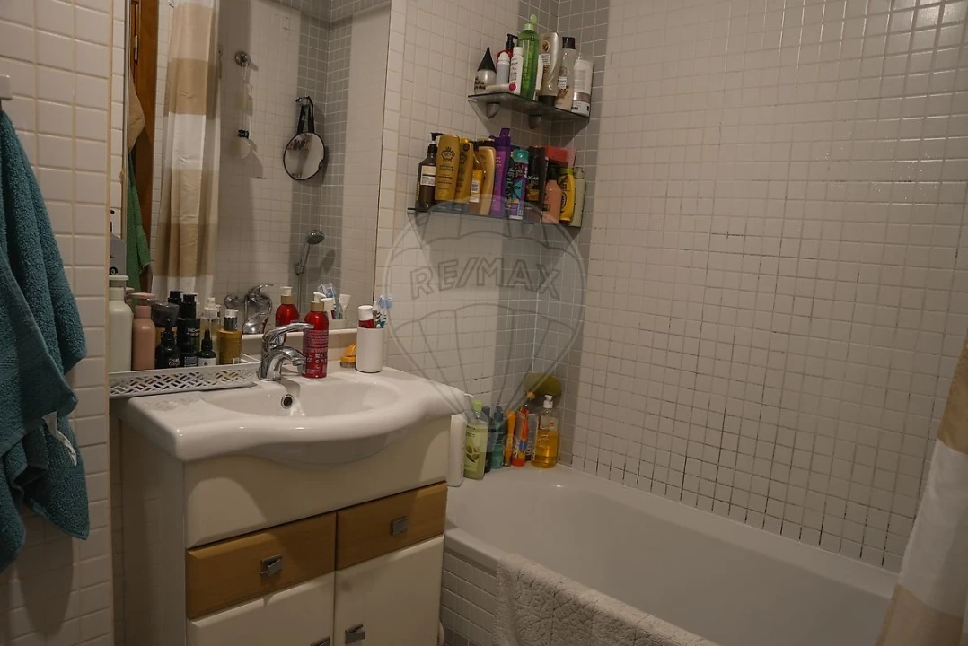 Apartamento T3 para Venda em Rio de Mouro Foto 27