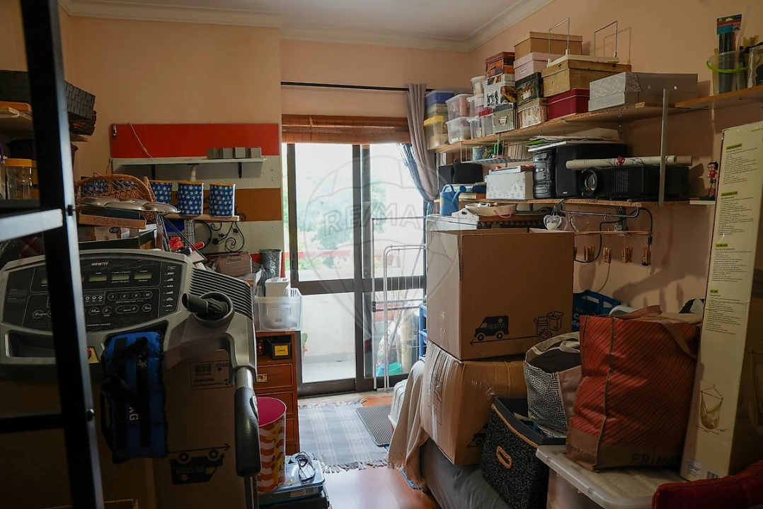 Apartamento T3 para Venda em Rio de Mouro Foto 20