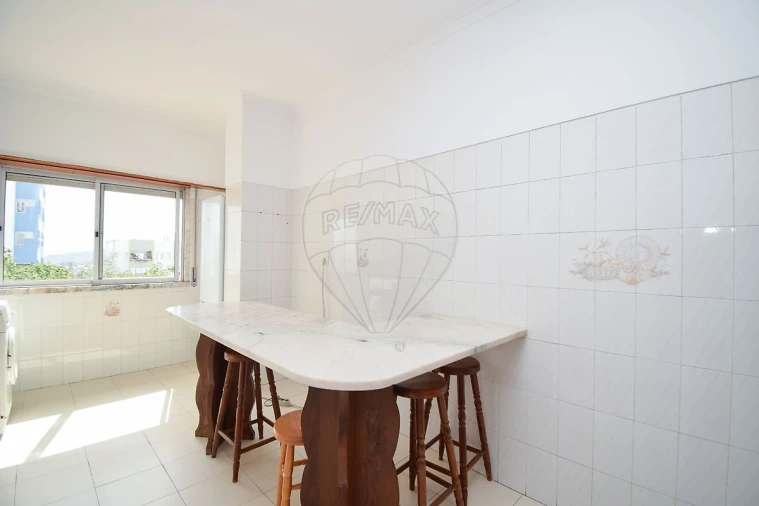 Apartamento T2 para Arrendamento em Águas Livres Foto 20