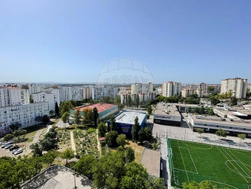 Apartamento T3 para Venda em Laranjeiro e Feijó