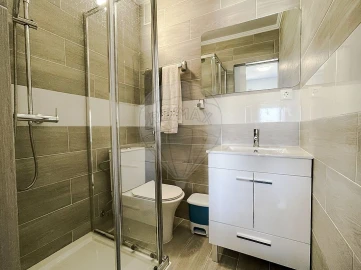 Apartamento T3 para Venda em Laranjeiro e Feijó