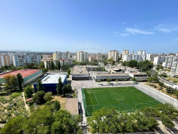 Apartamento T3 para Venda em Laranjeiro e Feijó