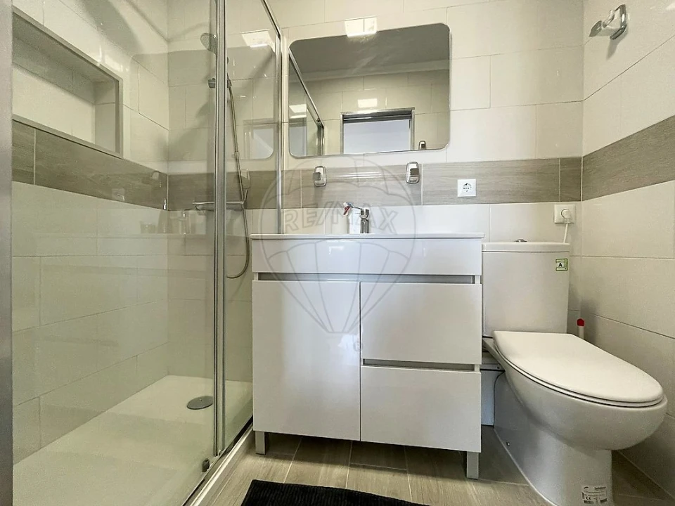 Apartamento T3 para Venda em Laranjeiro e Feijó Foto 23