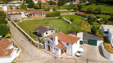 Quinta T5 para Venda em Grijó e Sermonde
