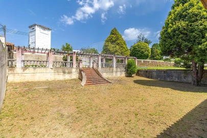 Quinta T5 para Venda em Grijó e Sermonde
