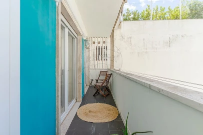 Apartamento T1 para Arrendamento em Avenidas Novas