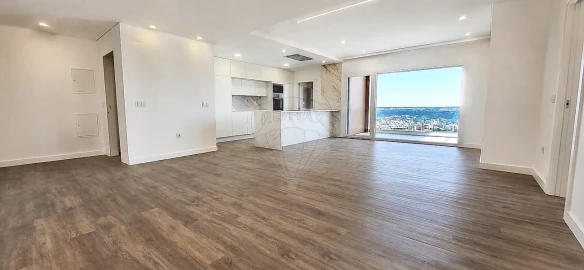 Apartamento T2 para Venda em Odivelas