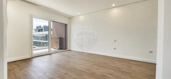Apartamento T2 para Venda em Odivelas