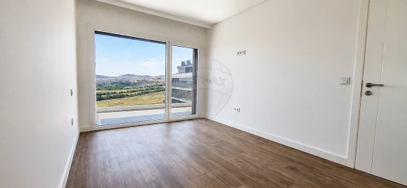 Apartamento T2 para Venda em Odivelas