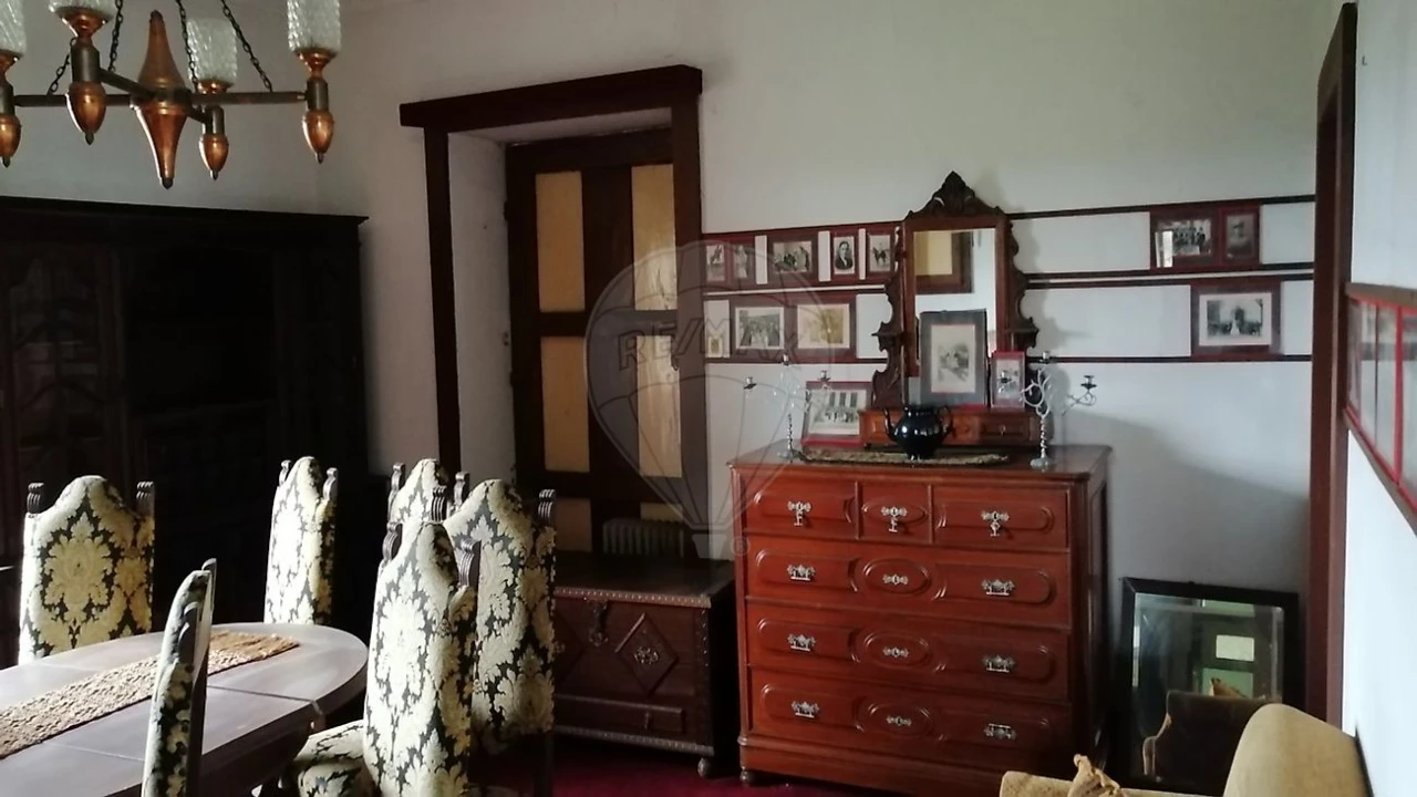 Moradia T3 para Venda em O. Azeméis, Riba-Ul, Ul, Macinhata Seixa, Madail Foto 40