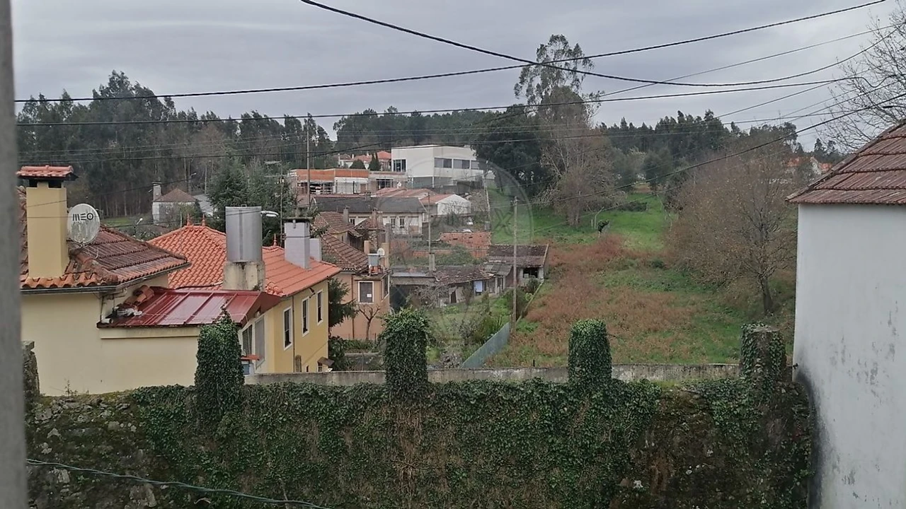 Moradia T3 para Venda em O. Azeméis, Riba-Ul, Ul, Macinhata Seixa, Madail Foto 24