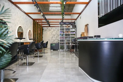 Loja para Venda em Carregado e Cadafais