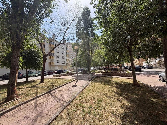Apartamento T3 para Venda em Carregado e Cadafais Foto 6