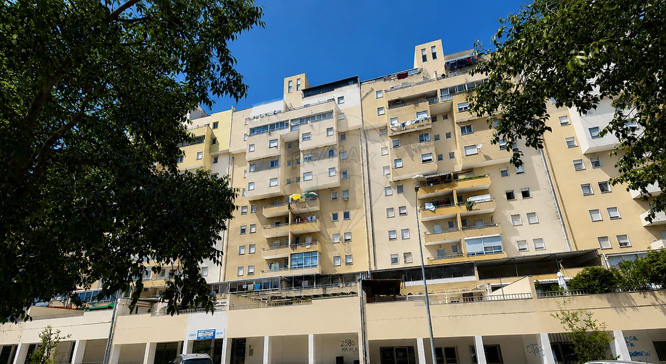 Apartamento T3 para Venda em Carregado e Cadafais Foto 1