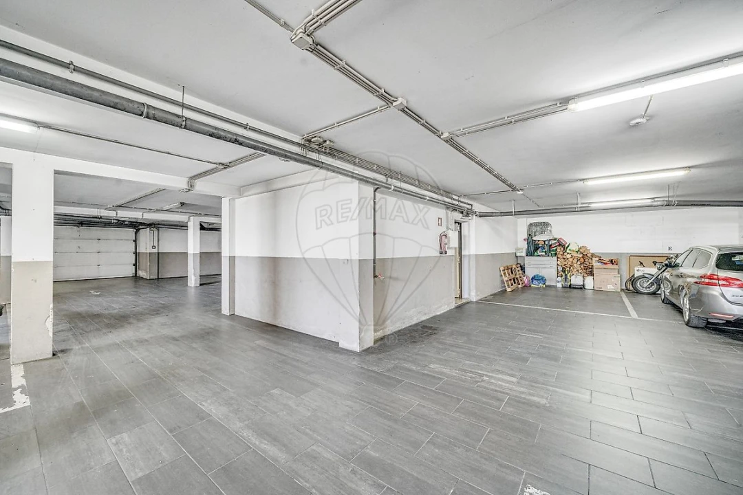 Apartamento T2 para Venda em Oiã Foto 16
