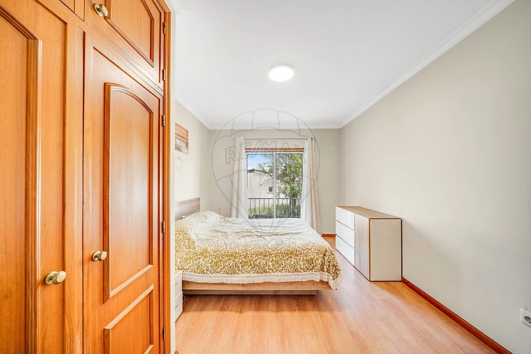 Apartamento T2 para Venda em Oiã Foto 15