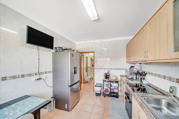 Apartamento T2 para Venda em Oiã Foto 6