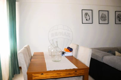 Apartamento T2 para Venda em Massamá e Monte Abraão