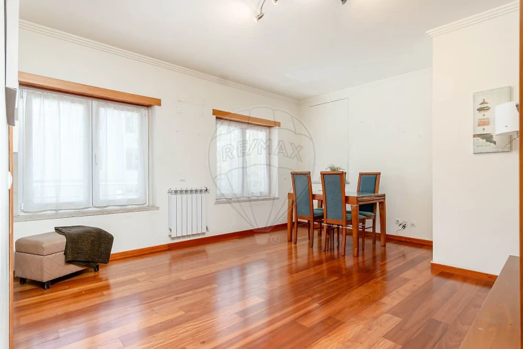 Apartamento T1 para Venda em Caparica e Trafaria Foto 10