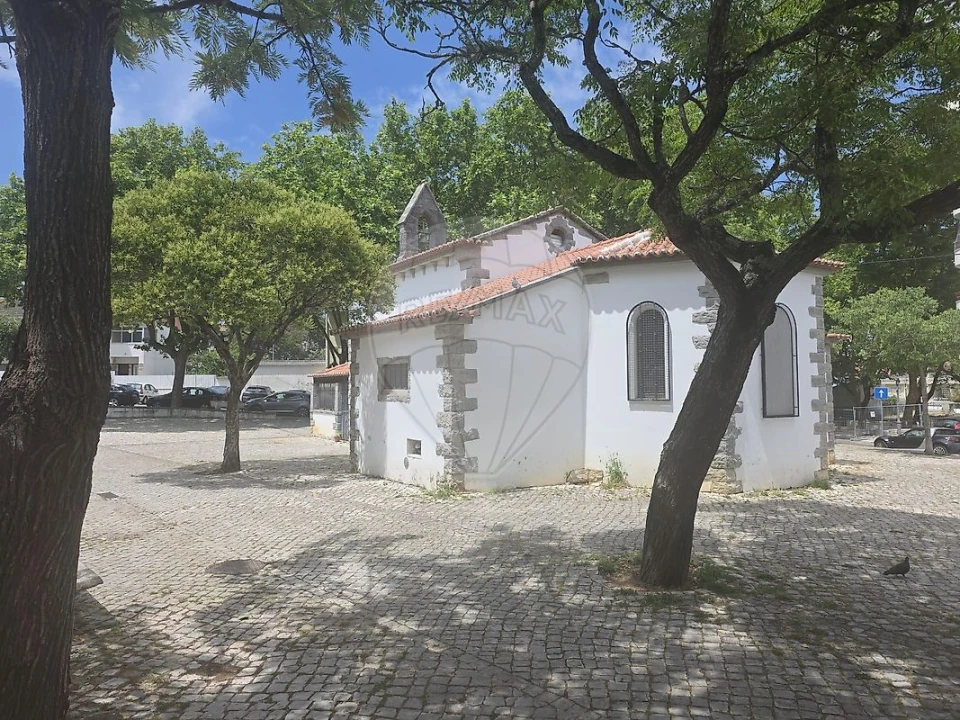 Apartamento T3 para Arrendamento em Algueirão-Mem Martins Foto 6