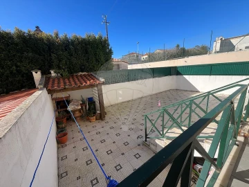 Moradia T3 para Venda em Santa Barbara
