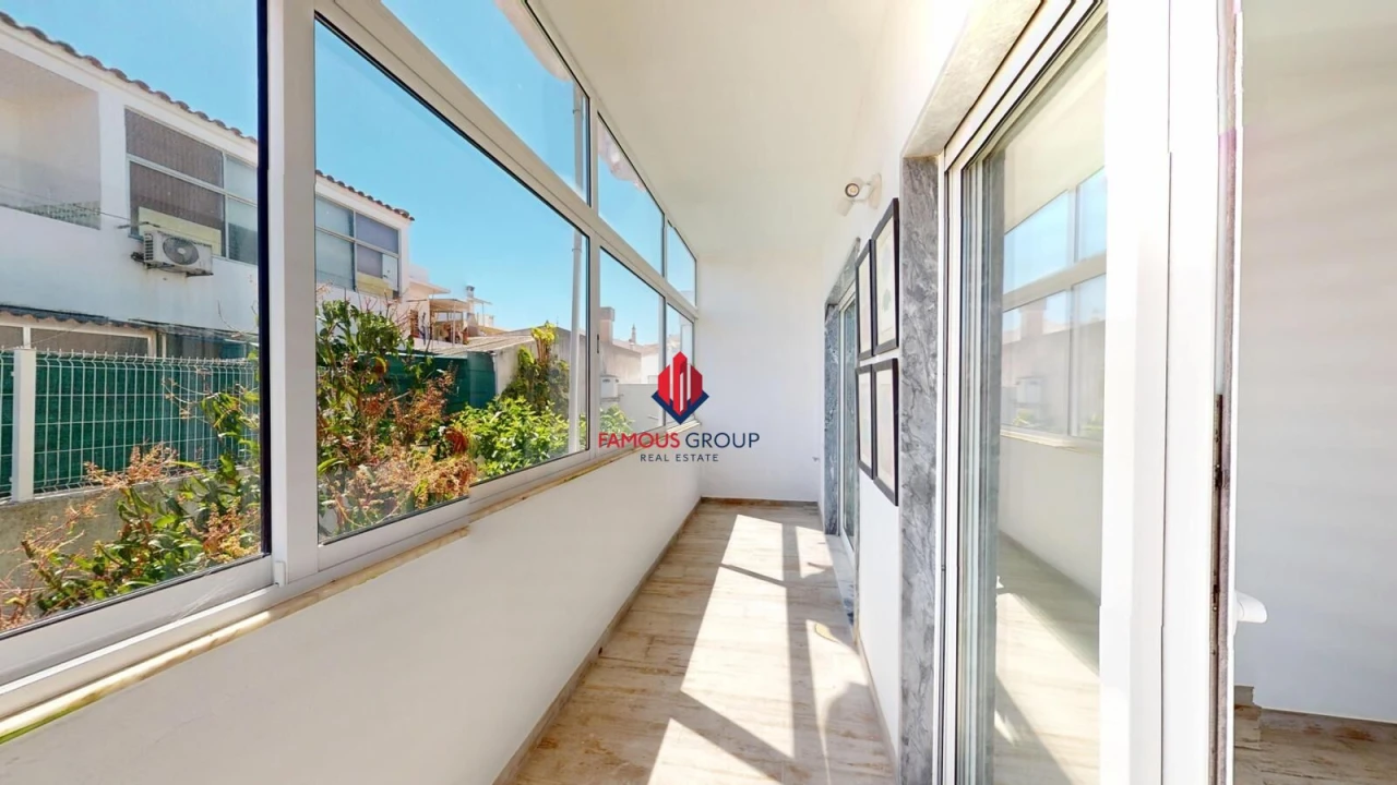 Apartamento T2 para Venda em Quarteira Foto 21