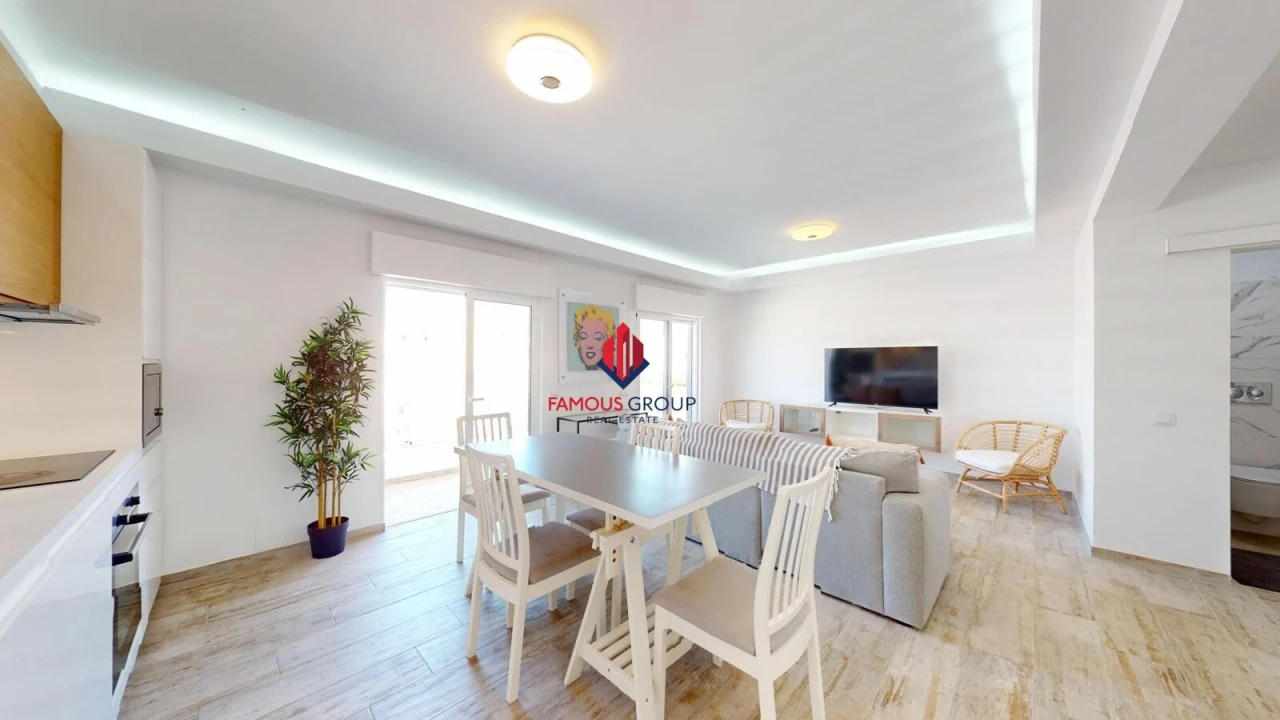 Apartamento T2 para Venda em Quarteira Foto 4
