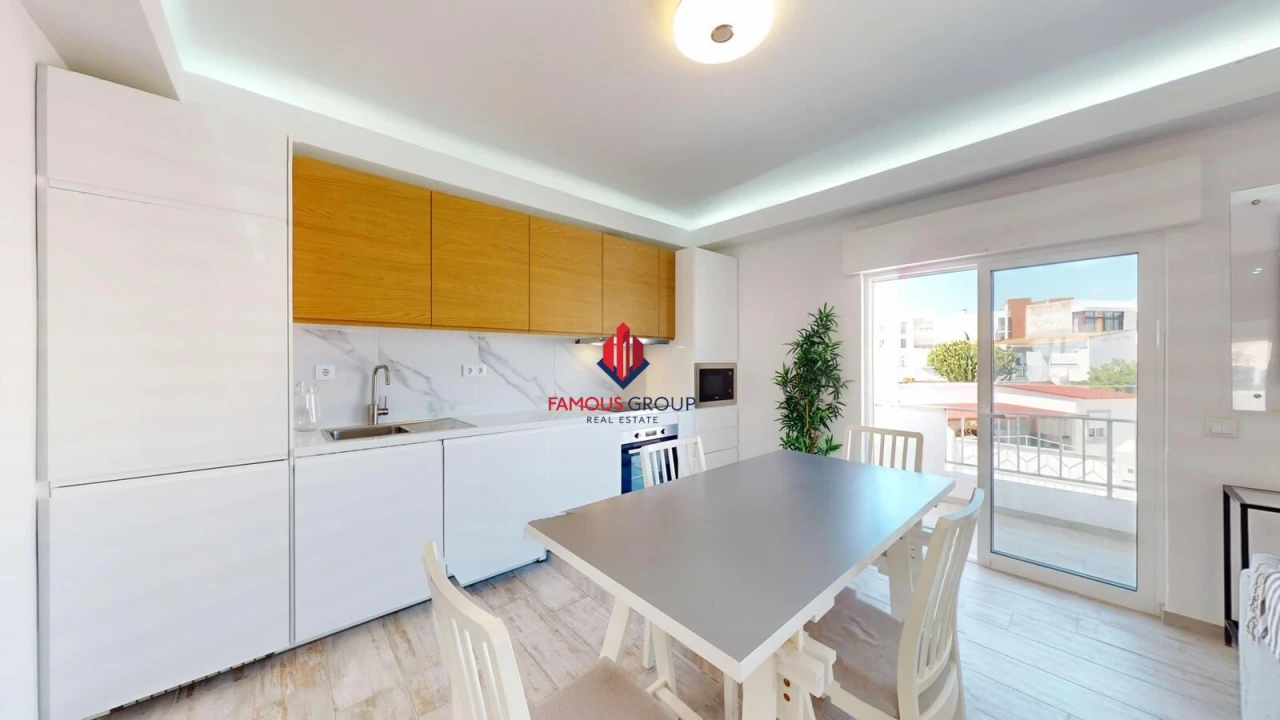 Apartamento T2 para Venda em Quarteira Foto 5